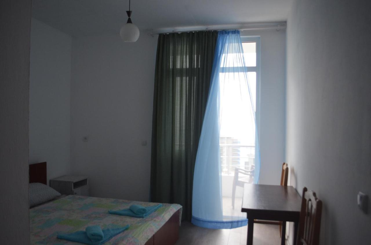Akhmed Guest House Kvariati Exterior photo
