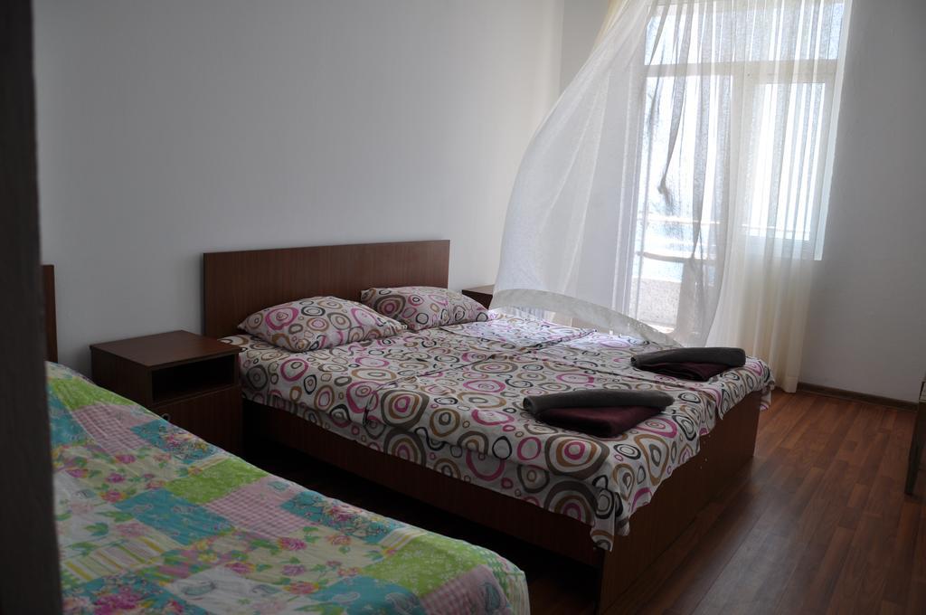 Akhmed Guest House Kvariati Exterior photo