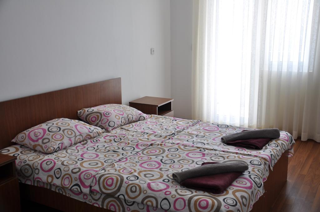 Akhmed Guest House Kvariati Exterior photo